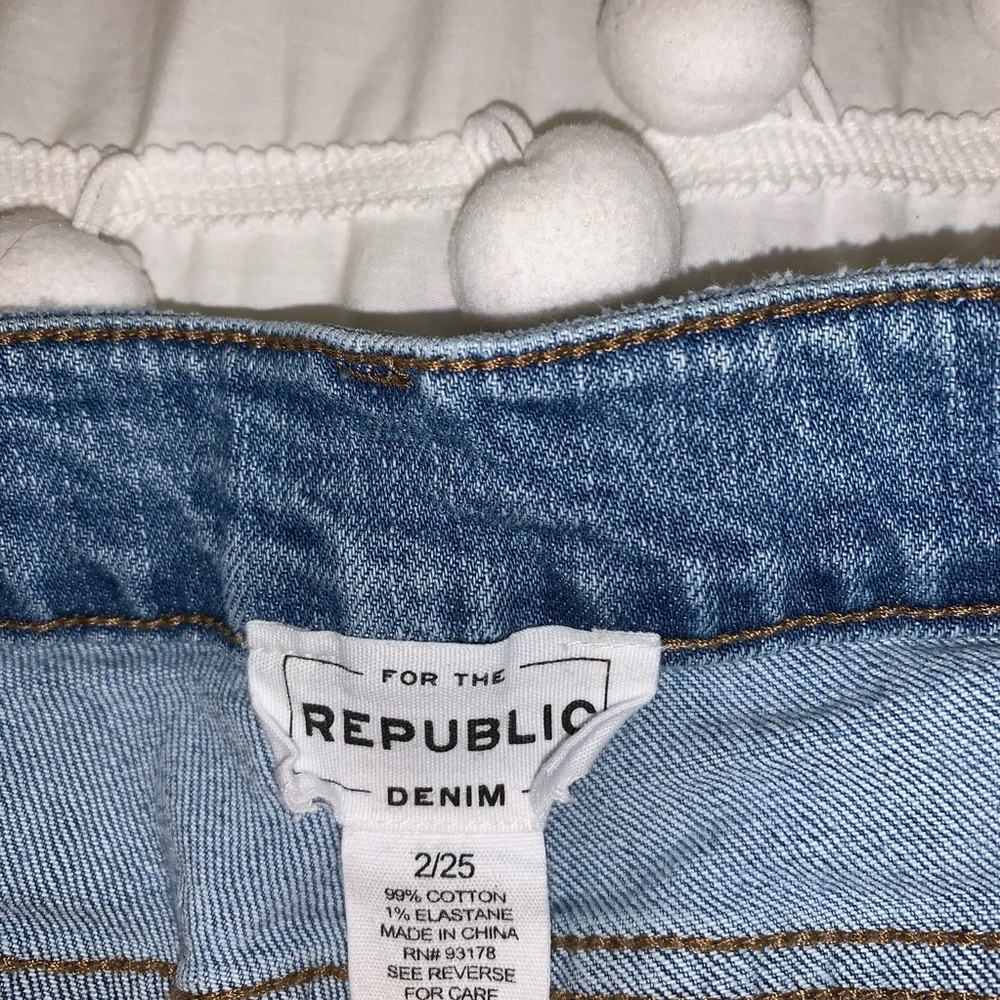 Jeans - Picture 5 of 5